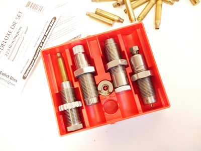 Lot 595 - .223 reloading components and dies, to include...