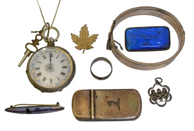 Lot 119 - A selection of silver and white metal items