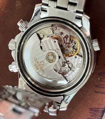 Lot 215 - An Omega Seamaster Professional Chronometer 300m automatic wristwatch