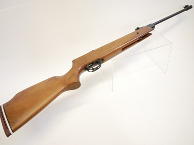 Lot 169 - Hatsan .22 Model 60S air rifle, serial number...