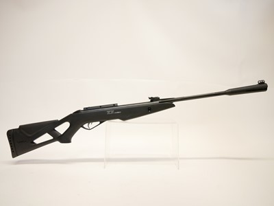 Lot 166 - Gamo Whisper IGT system .22 air rifle, serial...
