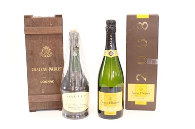 Lot 55 - 2 bottles Mixed Lot Vintage Marque Veuve Clicquot Champagne and ‘Tres Rare’ Cognac