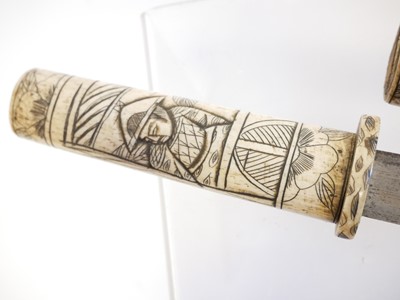 Lot 197 - Japanese bone mounted tanto dagger, 7 inch...