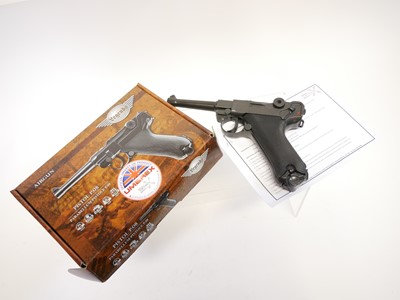 Lot 128 - Umarex Legends Luger PO8 .177 BB CO2 air...