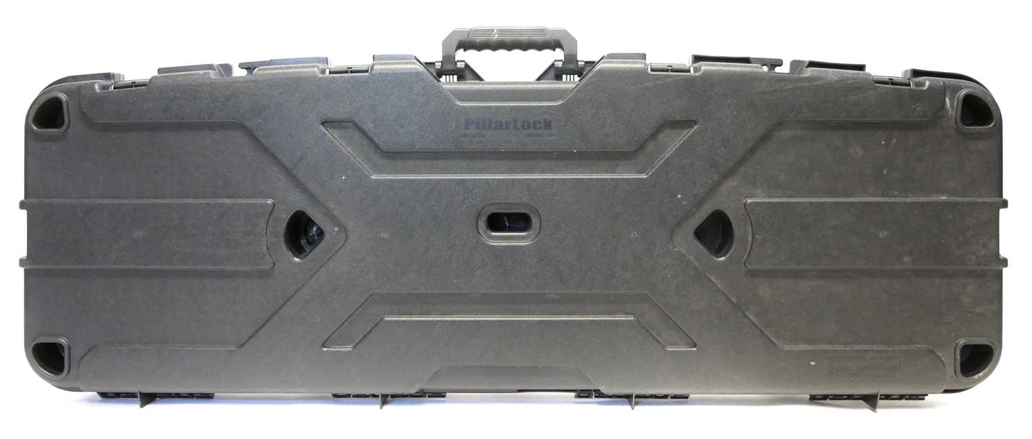 Lot 454 - Promax airline double gun case model 1532,...