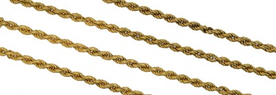 Lot 80 - A 9ct gold chain necklace.