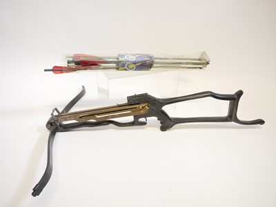 Lot 246 - Barnett Comando crossbow and six bolts. THIS...