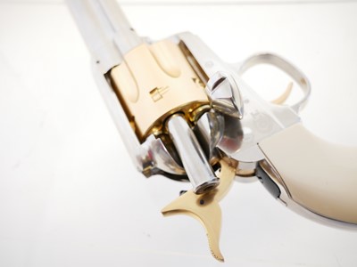 Lot 112 - Umarex Colt Peacemaker Single Action Army CO2 ....
