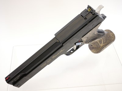 Lot 113 - Weihrauch HW45 Black Star .177 Air Pistol,...