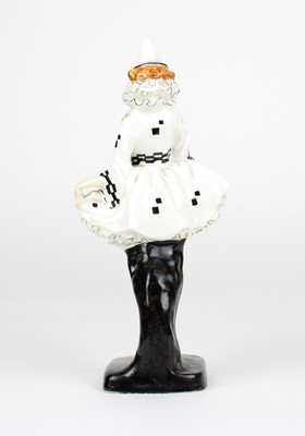 Lot 31 - Leslie Harradine for Royal Doulton