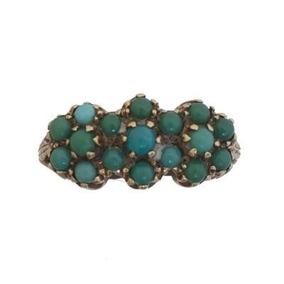 Lot 71 - A 9ct gold turquoise cluster ring.