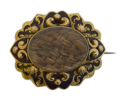Lot 22 - A Victorian mourning brooch.