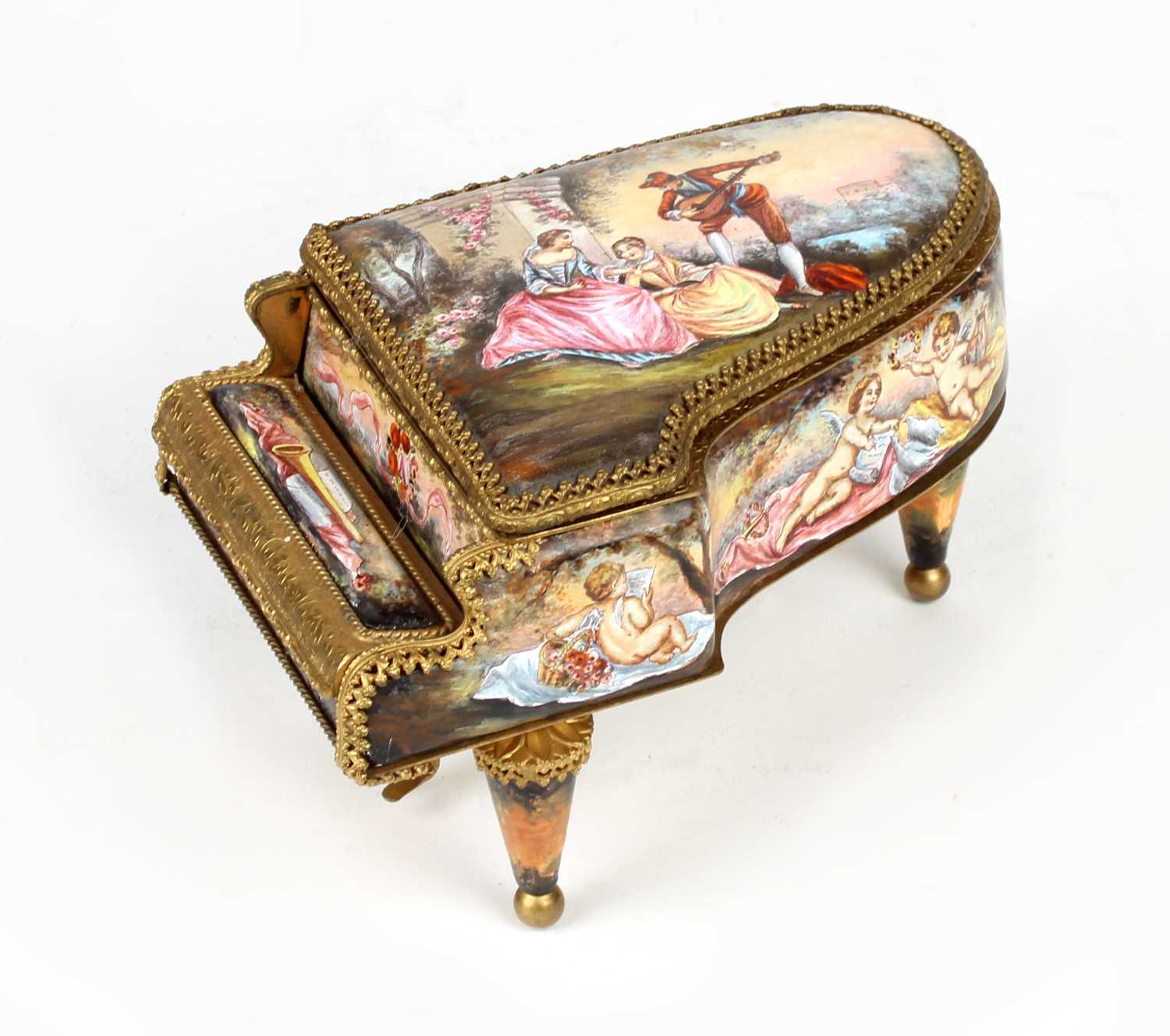 Lot 117 - A Late 19th century French Enamel and Gilt