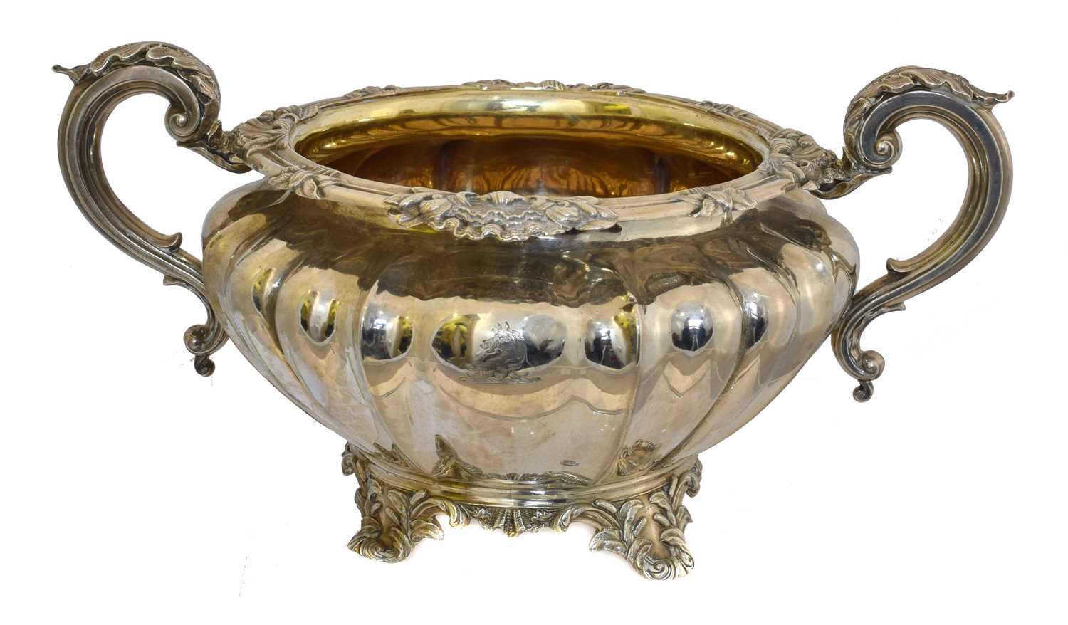 Lot 24 - A George III silver sugar bowl.