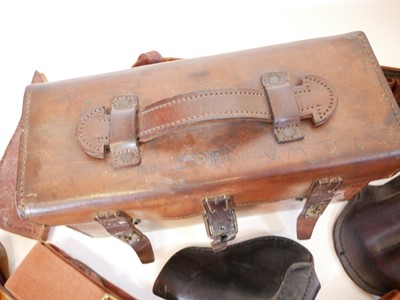 Lot 434 - Collection of gun leather, including a western...