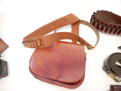 Lot 434 - Collection of gun leather, including a western...