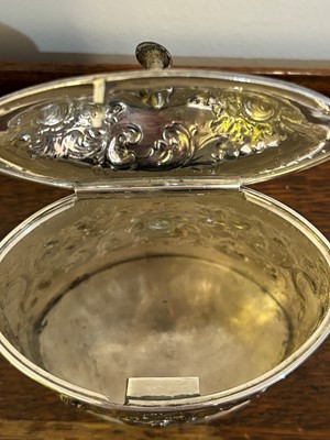 Lot 13 - A selection of silver.