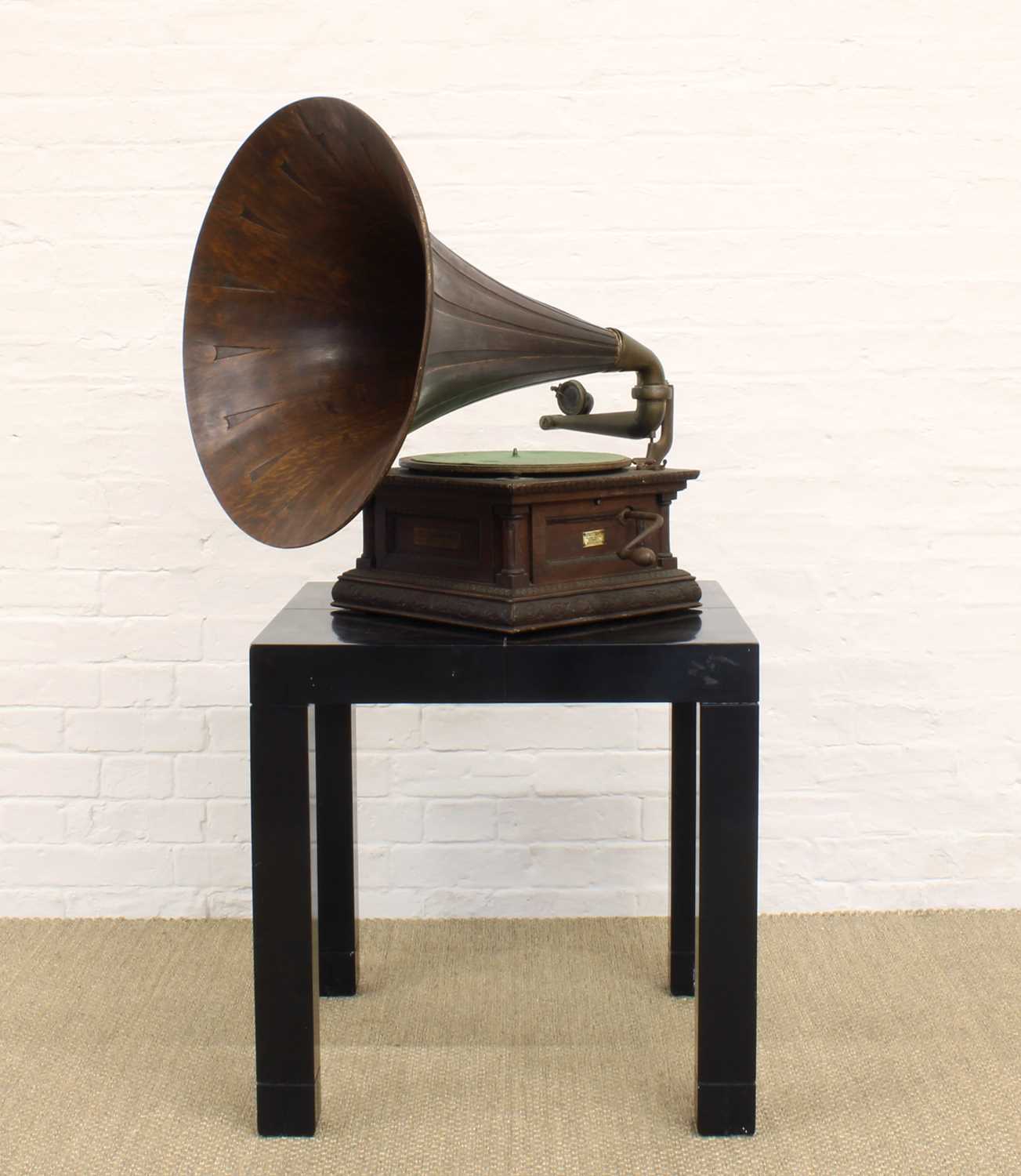 Lot 296 - An Early 20th Century Gramophone with Oak Horn by The Gramophone & Typewriter Co. Ltd.
