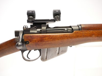 Lot 306 - Long Branch Lee Enfield No.4 MkI* .303 bolt...