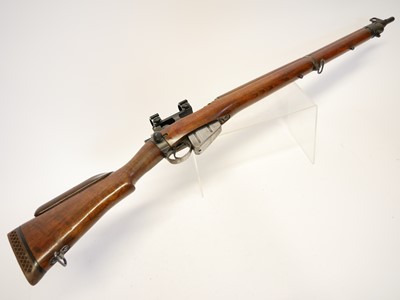 Lot 306 - Long Branch Lee Enfield No.4 MkI* .303 bolt...