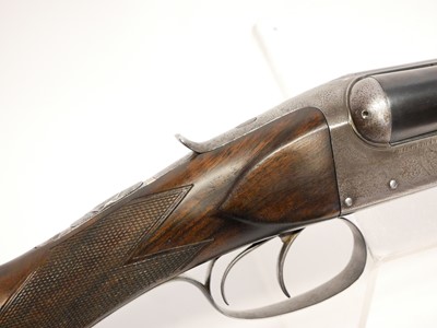 Lot 371 - William Powell bar-in-wood snap action lif up...