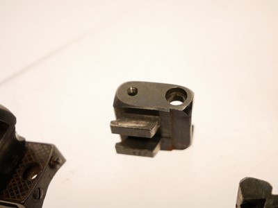 Lot 434 - Group of German style claw and shoe scope...