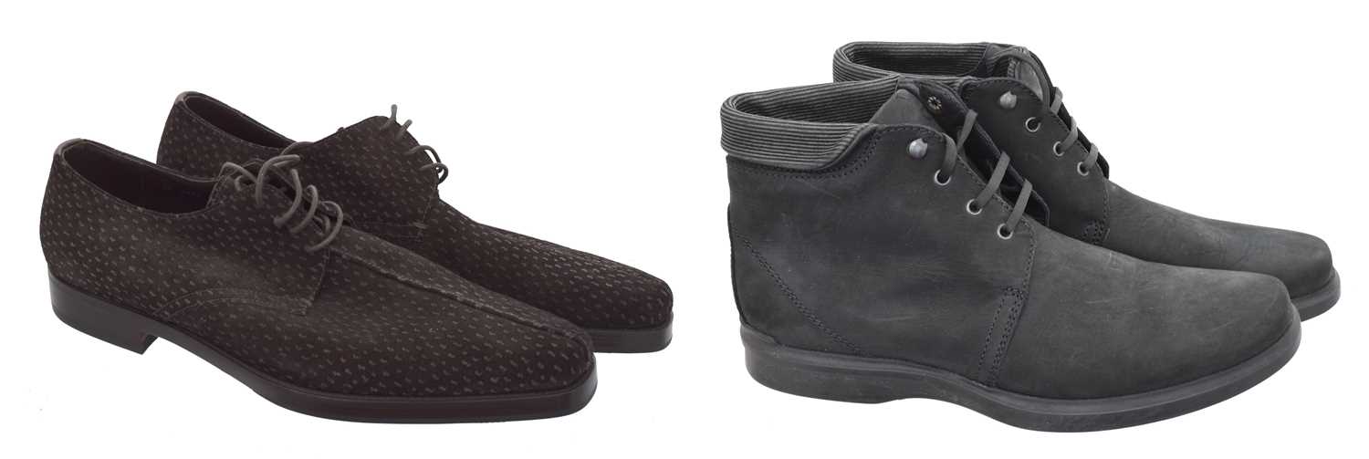 Lot 202 - A pair of Prada gents shoes.