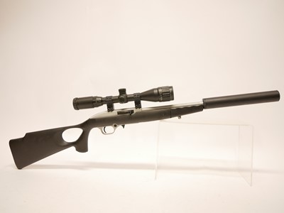 Lot 275 - Mossberg 702 Plinkster .22lr semi automatic...