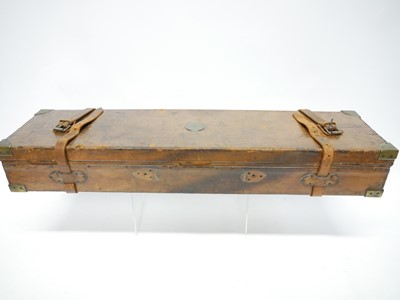 Lot 397 - Leather and oak gun case, with reinforced...