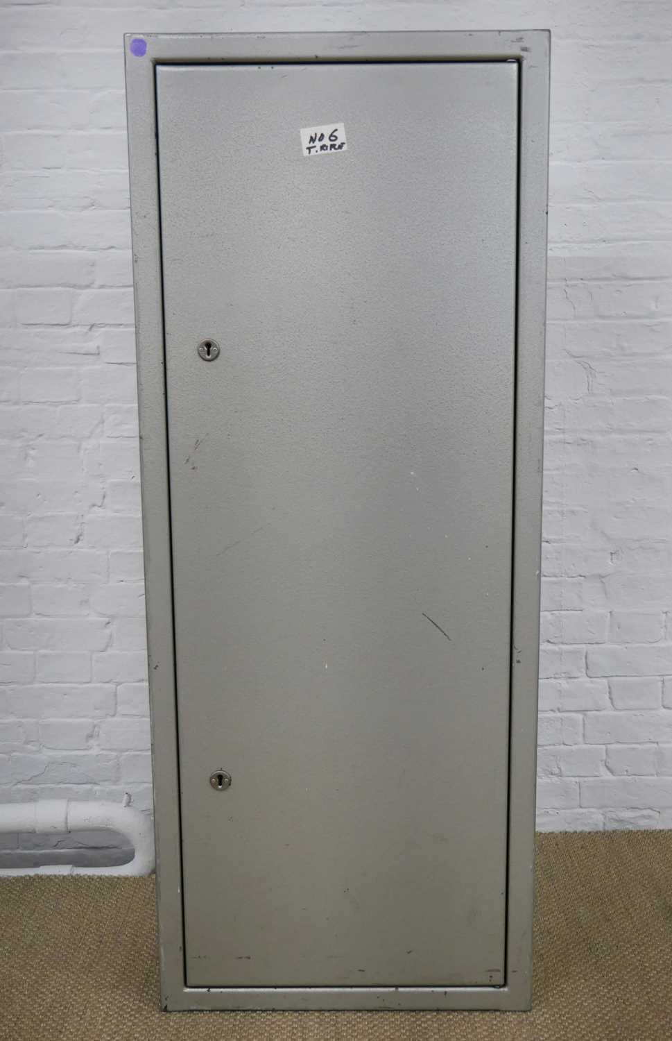 Lot 407 - Steel gun cabinet with two sets of keys.