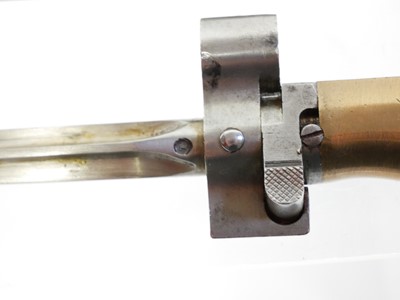 Lot 167 - Lebel 1886-15 cruciform rifle bayonet and...