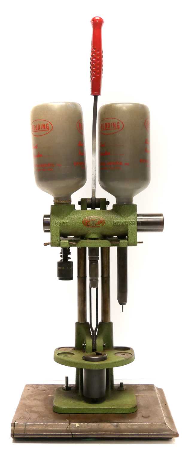 Lot 475 - Redding shotgun reloading press, with base...
