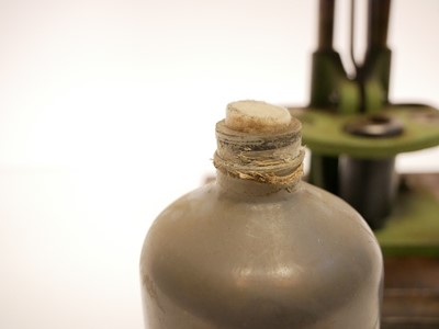 Lot 475 - Redding shotgun reloading press, with base...