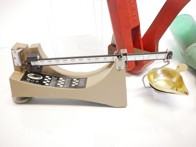 Lot 476 - Reloading equipment, to include a Bonanza...