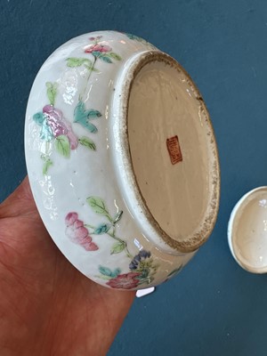Lot 1 - A Chinese Straits Export Sweetmeat Dish and Cover