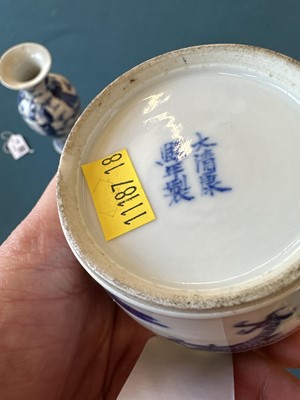 Lot 22 - A Group of Chinese Blue & White Ceramics