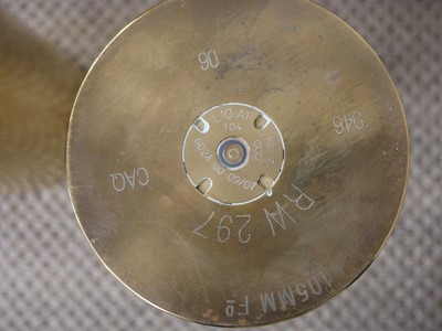 Lot 181 - Inert 4.5inch Naval gun shell, the case dated...