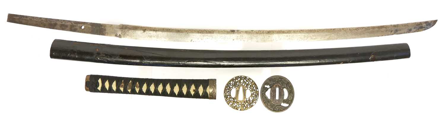 Lot 145 - Japanese Katana blade, 630mm cutting edge,...