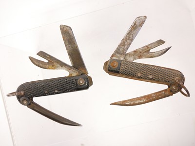 Lot 170 - Kukir bladed hunting knife, with leather...