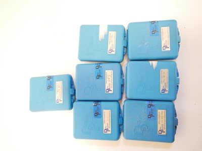 Lot 616 - Dillon 550 reloading press and related...