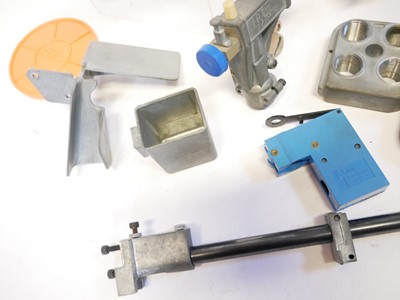 Lot 616 - Dillon 550 reloading press and related...