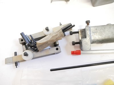 Lot 616 - Dillon 550 reloading press and related...