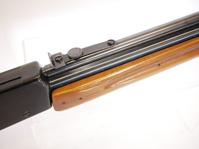 Lot 112 - Smith and Wesson Model 77A .22 air rifle,...