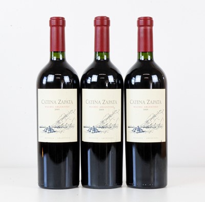 Lot 59 - 3 Bottles Catena Zapata Malbec Argentino Mendoza 2005
