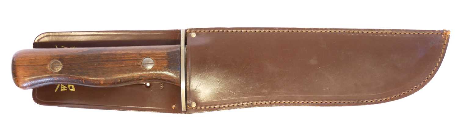 Lot 148 - Wilkinson Sword survival knife, a rare private...