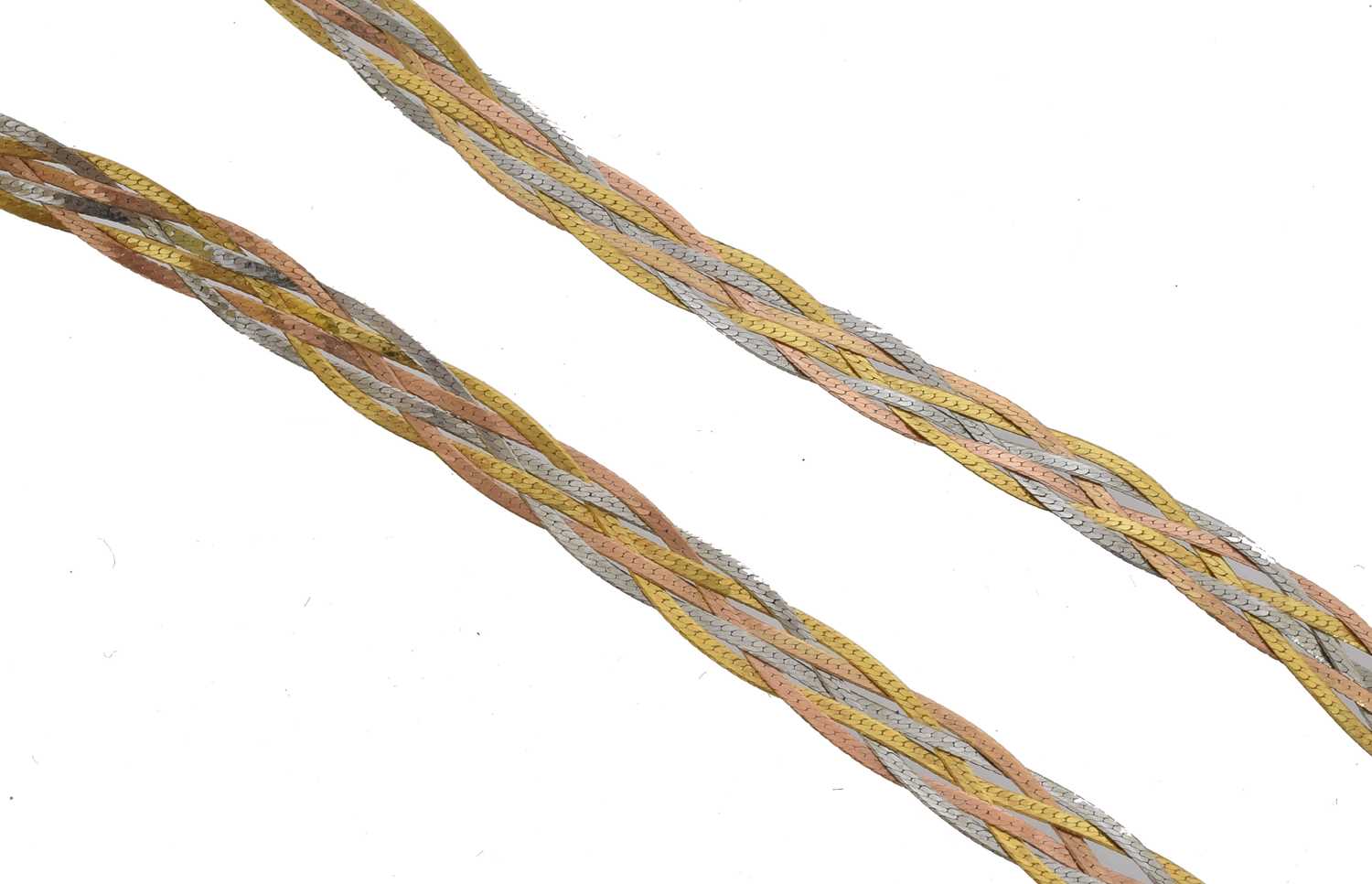 Lot 28 - A 9ct gold chain necklace.