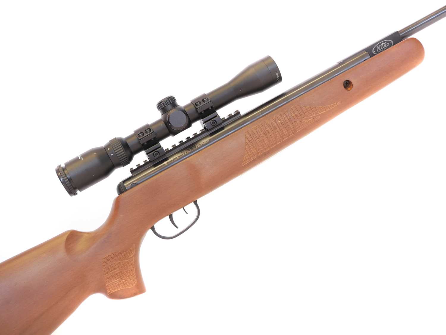 Lot 102 - Crossman Nitro Venom .22 air rifle, serial