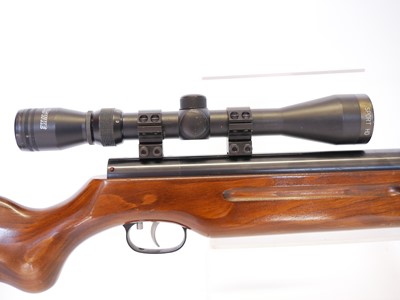 Lot 105 - Weihrauch HW35 .22 air rifle, serial number...