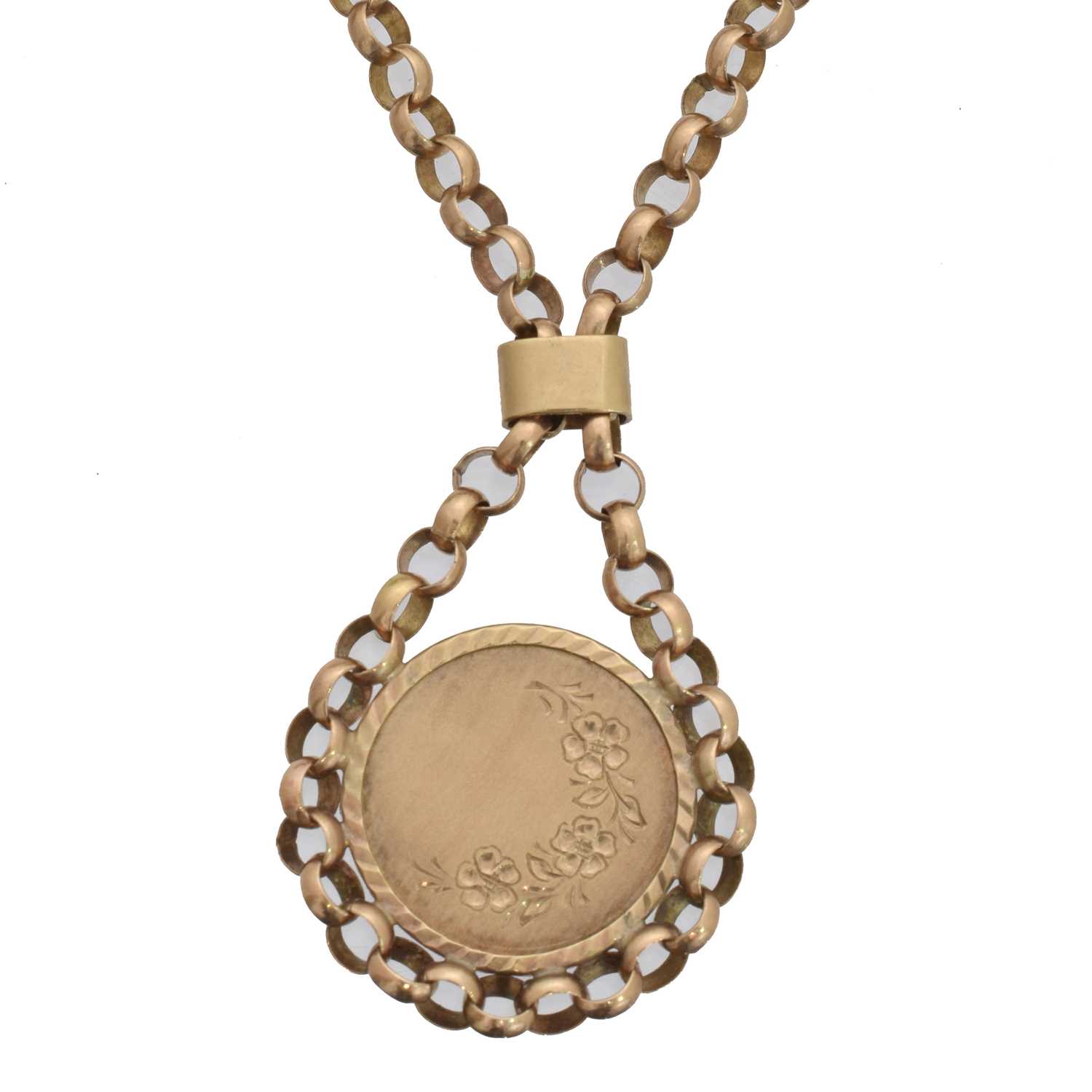 Lot 30 - A 9ct gold necklace.
