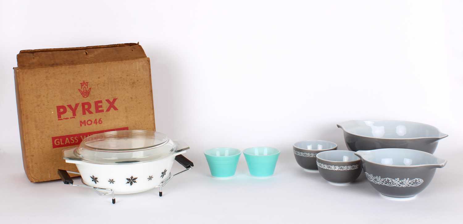 Lot 25 - James A. Jobling & Co. Ltd., England (JAJ)